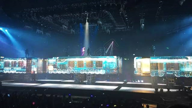 透明LED玻璃顯示屏多少錢？—實(shí)用LED透明屏價(jià)格參考